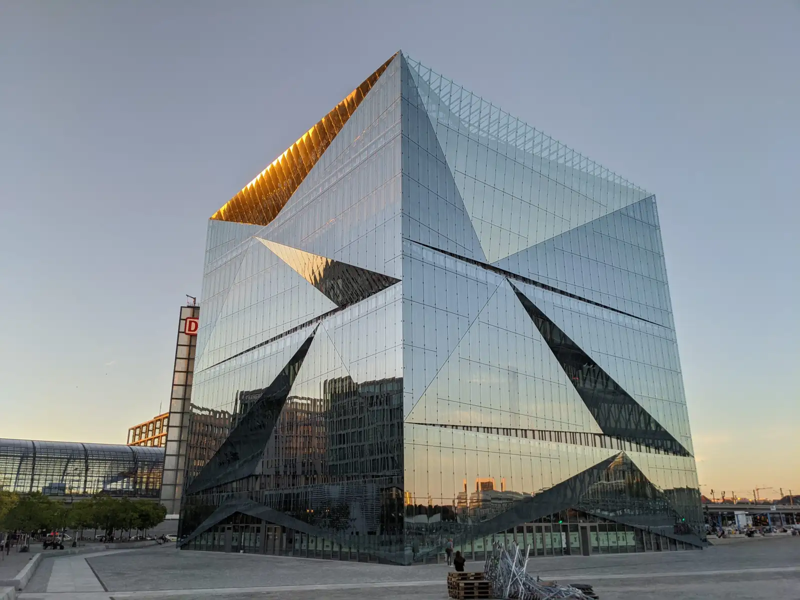 MK9 Cube Berlin